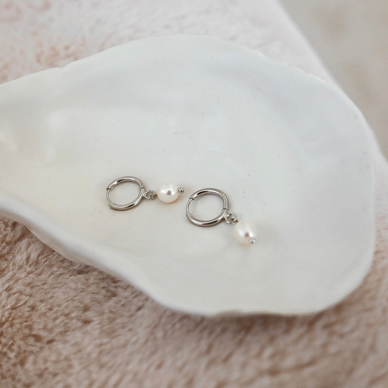 Lovis örhängen 24k guldplätering