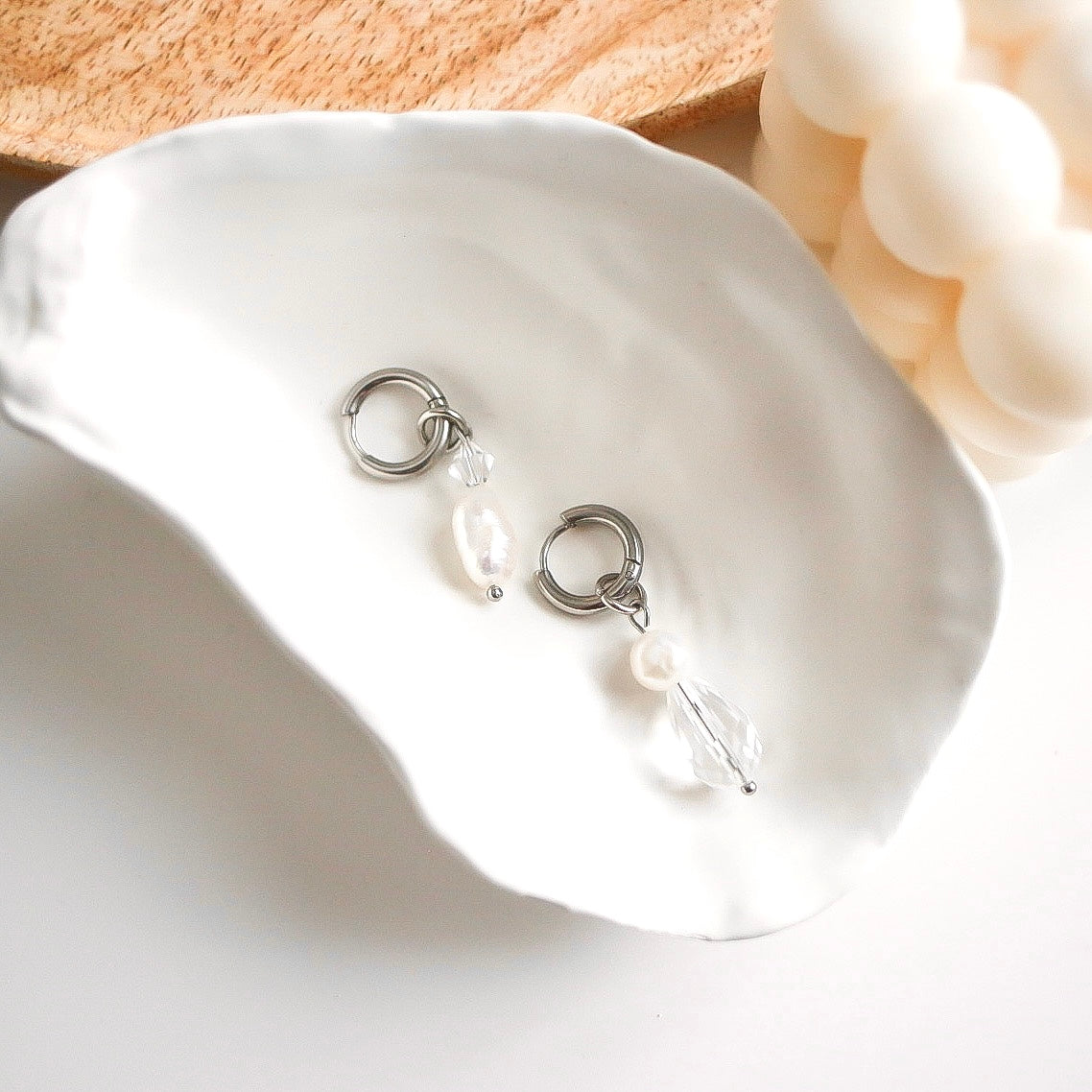 Systerörhängen i silver