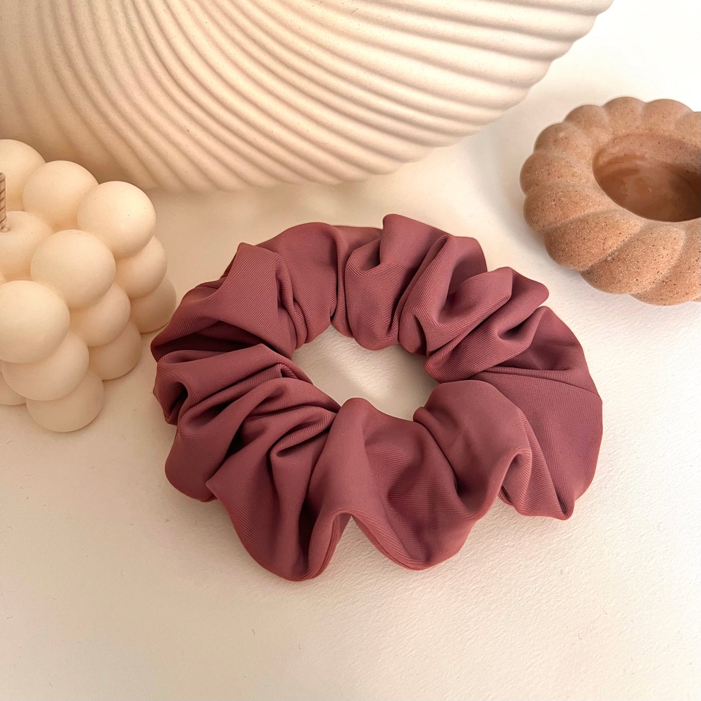 Lykke Hair Donut Mörklila