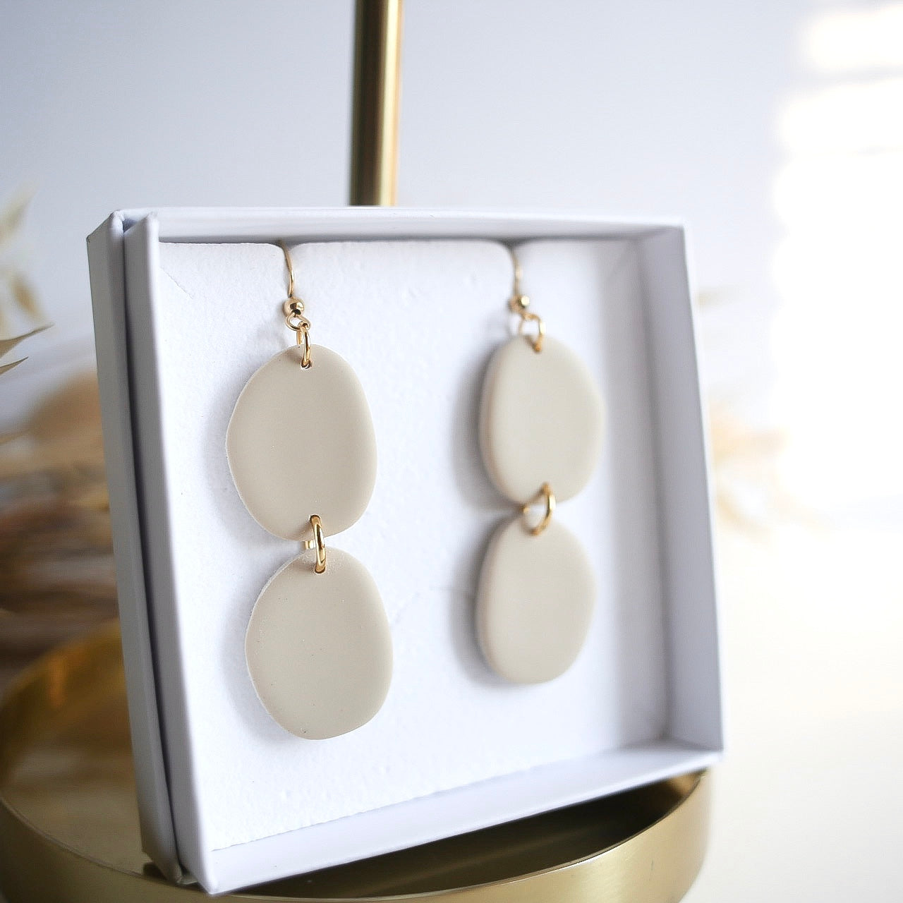 Linnea Örhängen (flera nyanser)