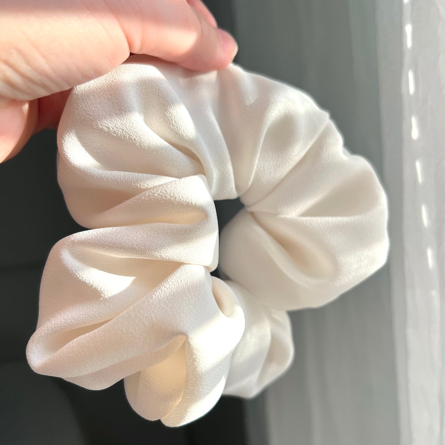 Vivianna Hårmunk Vit