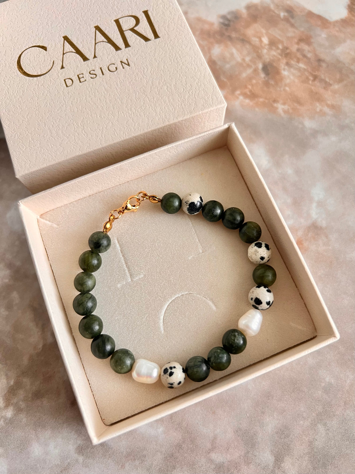 Forest Jade rannekoru