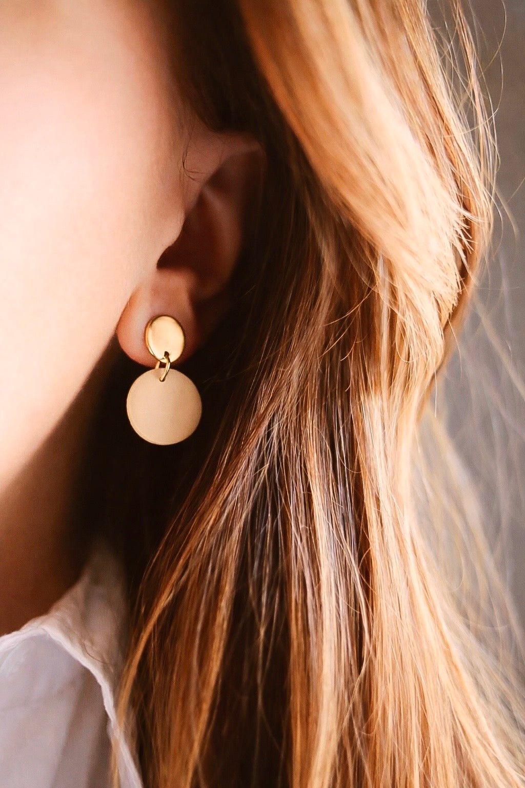 Veea Korvakorut Gold plated (useita sävyjä)