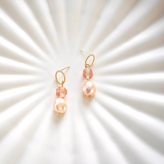 Peachy Dawn Korvakorut