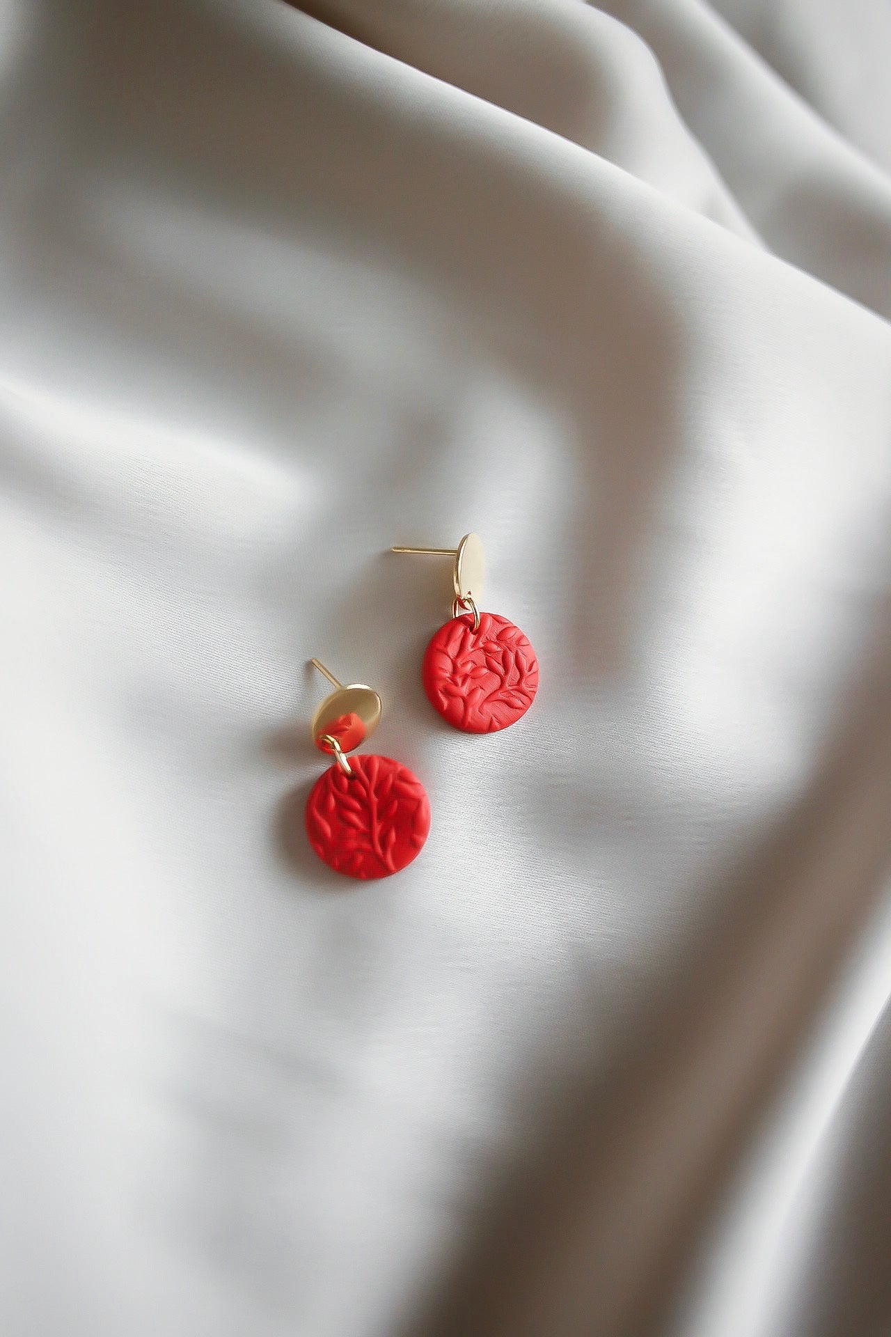 Mindi korvakorut Kukka (useita sävyjä)