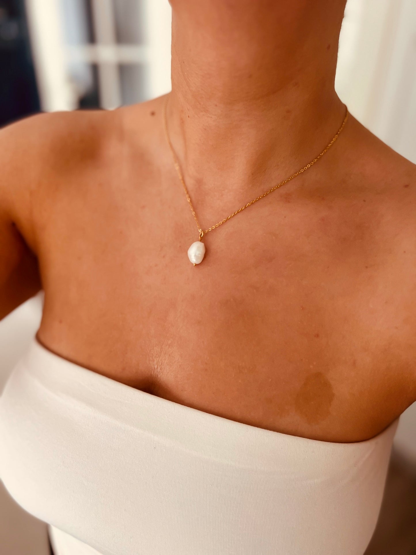 Bianca-halsband