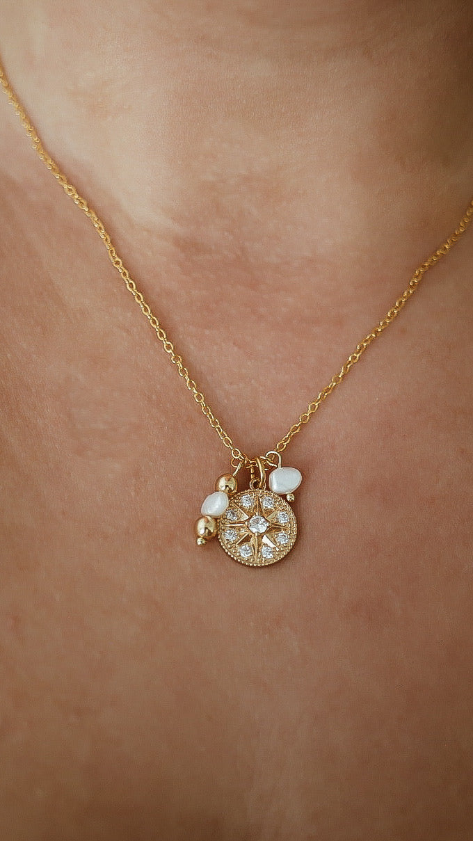 Amanda kaulakoru (useampi vaihtoehto)