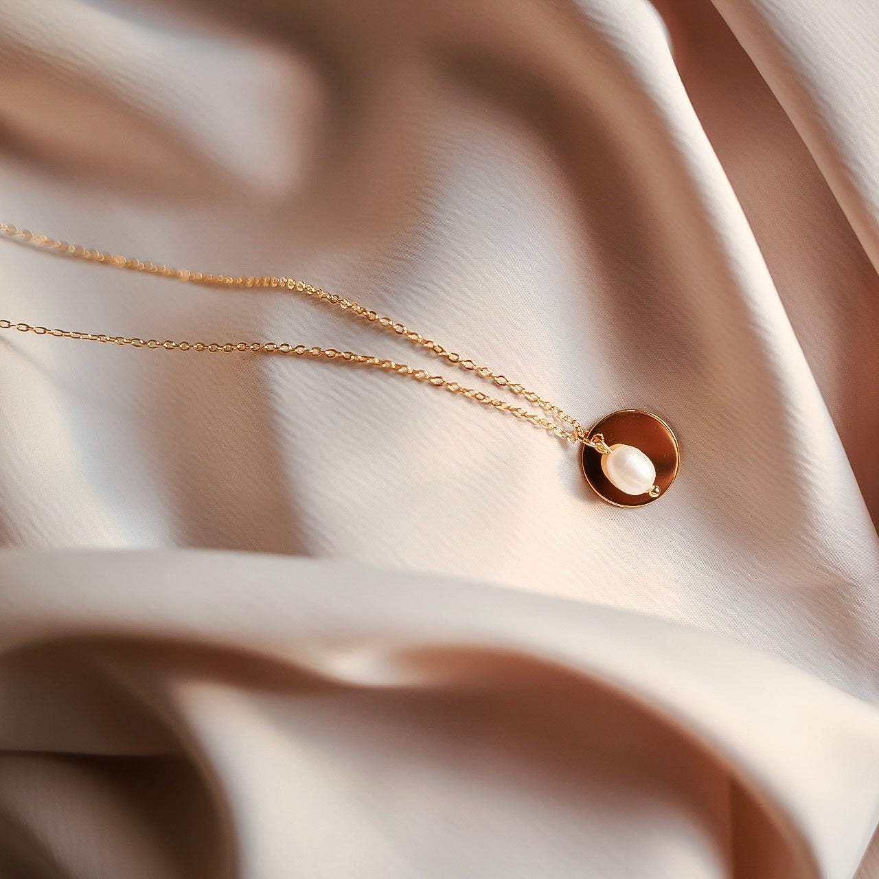 Lovis kaulakoru 24k kullattu