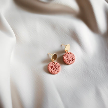 Mindi korvakorut Kukka (useita sävyjä)