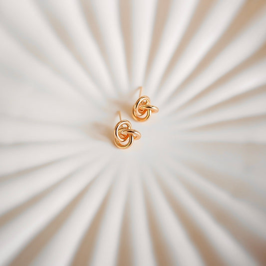 Loisan korvakorut Kultainen