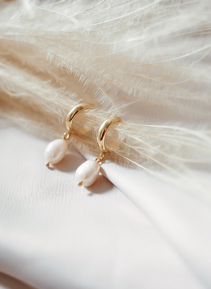 Nette helmikorvakorut