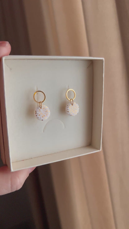 Milli korvakorut kultahippu